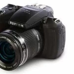 Продам Фотоапарат FUJIFILM Finepix HS10