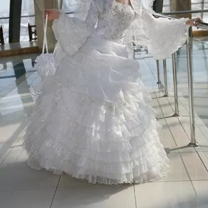 Казахское свадебное платье на прокат.