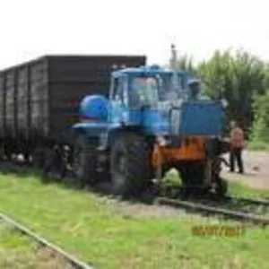 Колесно-рельсовый тягач КРТ-1