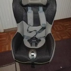 Автокресло CHICCO  - isofix