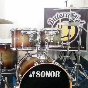 Продам ударную установку Sonor