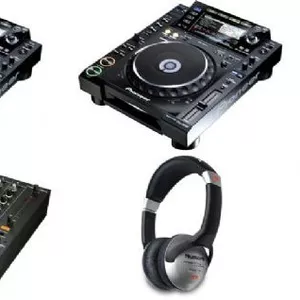 Pioneer CDJ 2000 Nexus,  Pioneer DJM 2000 Nexus