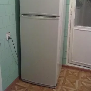 Б/у холодильник,  марка LG.