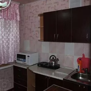 Продам однокомнатную на площади Ушанова