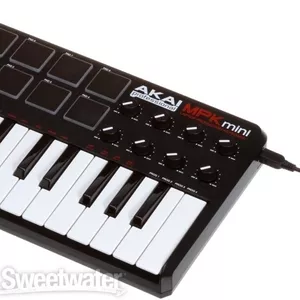 Akai MPK Mini Новый 