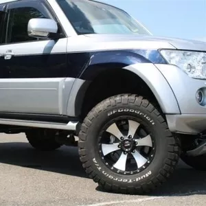 Фендера Mudjayson на Mitsubishi Pajero