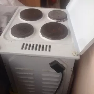 Продам электроплиту
