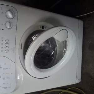 Продам стиральную машинку Индезит в 104