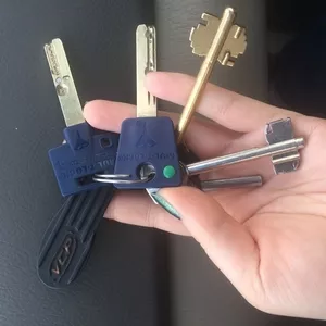 Найдены оставленные в машине ключи