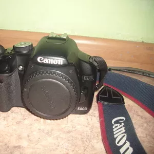 Продам Зеркальный цыфровой фотоаппарат Сanon500d body