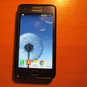 Продаю Samsung galaxy s2 plus оригинал с новым аккумулятором