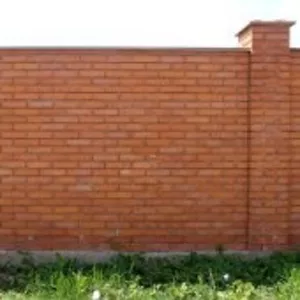 Строительство забора из кирпича