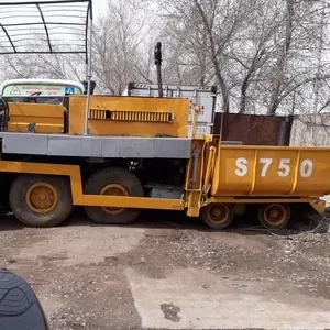 Продам асфальтоукладчик TITAN s750
