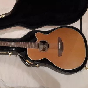 Продам 12-струнную гитару Takamine (Япония) 