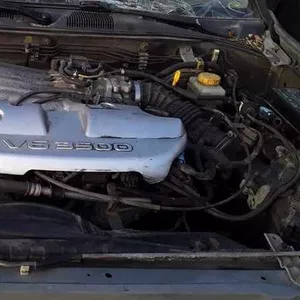 Двигатель V-3.5  на  Nissan  Pathfinder R50