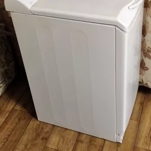 Стиральная машина INDESIT WT80 б/у неисправная.