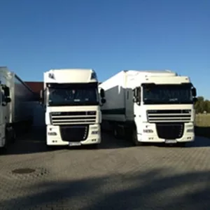 Семейная транспортная компания в Польше ищет водителей C+E