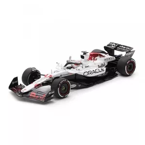 Spark Red Bull RB21 w. Pit Board - 1st 2025 Japanese (MEGATRONTOYS)