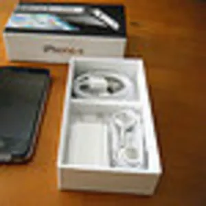 Apple iPhone 4 Quadband 3G HSDPA GPS Unlocked Phone (SIM Free)